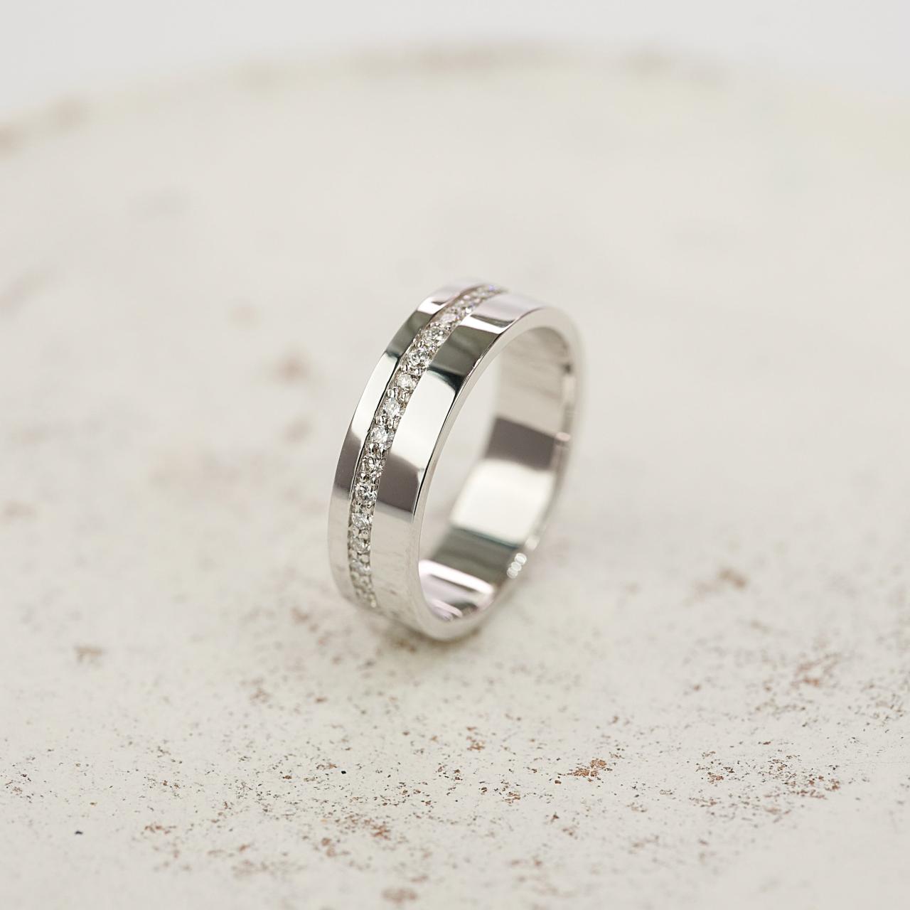 Shop the ring desktop image